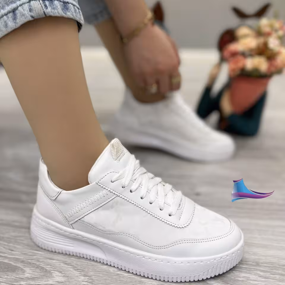 کتونی 
کد 500 
قالب استاندارد
شیک و راحت 
Size 37ta40