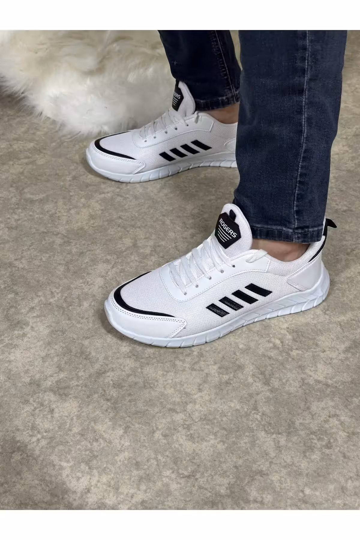 کتانی روزمره مردانه سفید مشکی با رویه مشبک، بند دار، راحت و انعطاف‌پذیر، با جزئیات دوخت 1453 - 5577