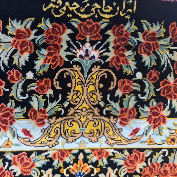 فرش دستبافت یک متری قم حاجی رحیمی کد 842