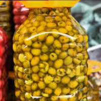 زیتون طعم دار سبزیجات با روغن زیتون