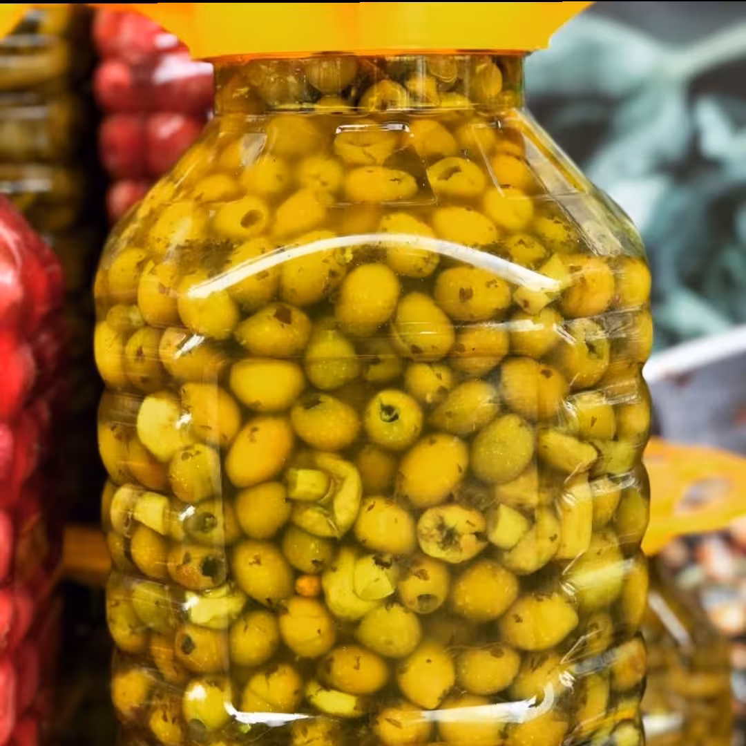 زیتون طعم دار سبزیجات با روغن زیتون