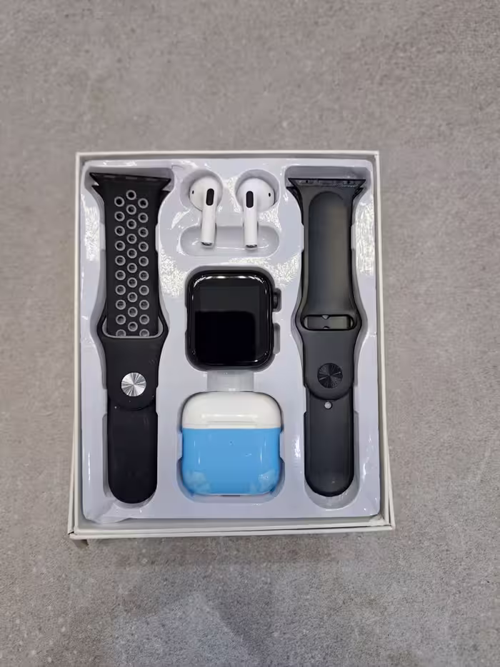 ساعت هوشمند مدل W26 Pro Max Series 8 2023 به همراه هدفون بلوتوثی