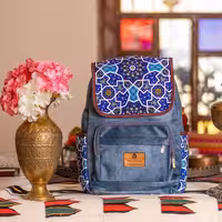 کوله پشتی آریو طرحدار یوتاب با پارچه میکرو درجه یک و فینو و چرم دوزی داخل کیف مدل 7002