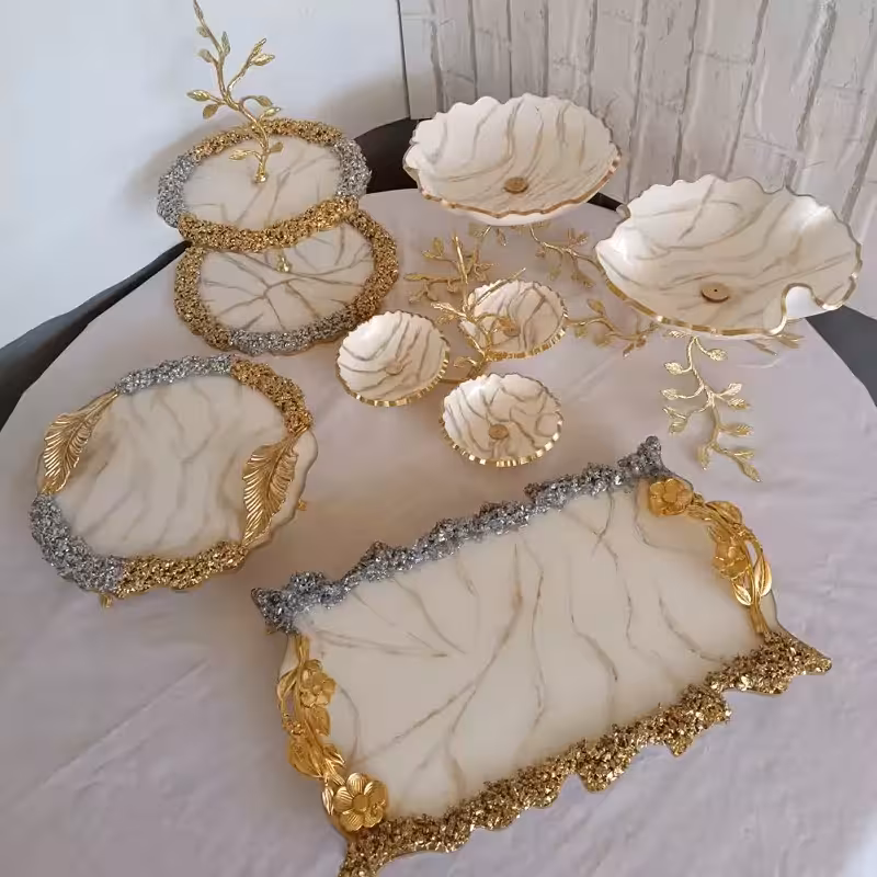 ظروف مخصوص پذیرایی 6 عددی پایه برنجی رزینی جهیزیه