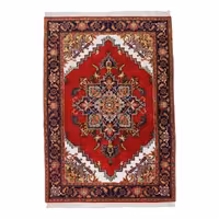 فرش دستباف سه متری مدل هریس خراسان