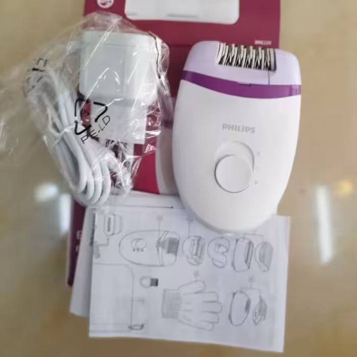 مو کن فیلیپس مدل 225 
اصلی
تک کاره
رنگ
سفید
