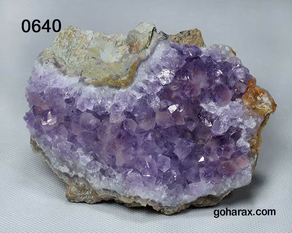 سنگ زینتی آمیتیست