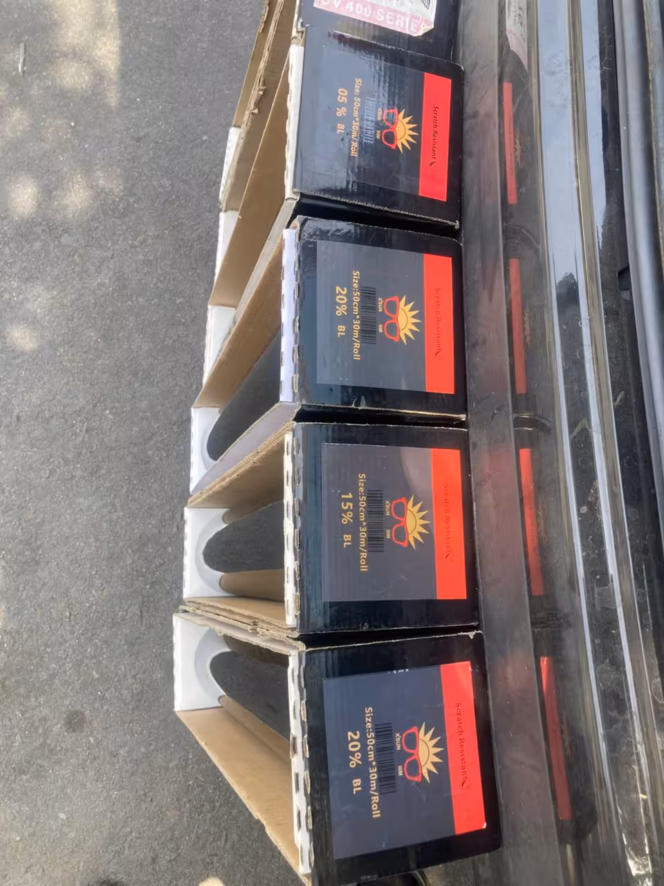 نصب شیشه دودی UV400