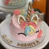 شیرینی خانگی کیک تولد تک شاخ