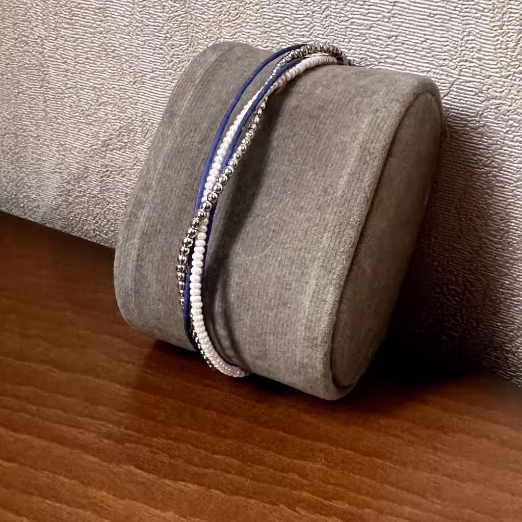 دستبند لاجورد و مروارید سه لاین