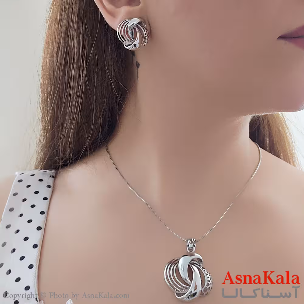 نیم ست زنانه ژوپینگ مدل مدرن شامل گوشواره و گردنبند طرح طلا کد NIM14553W