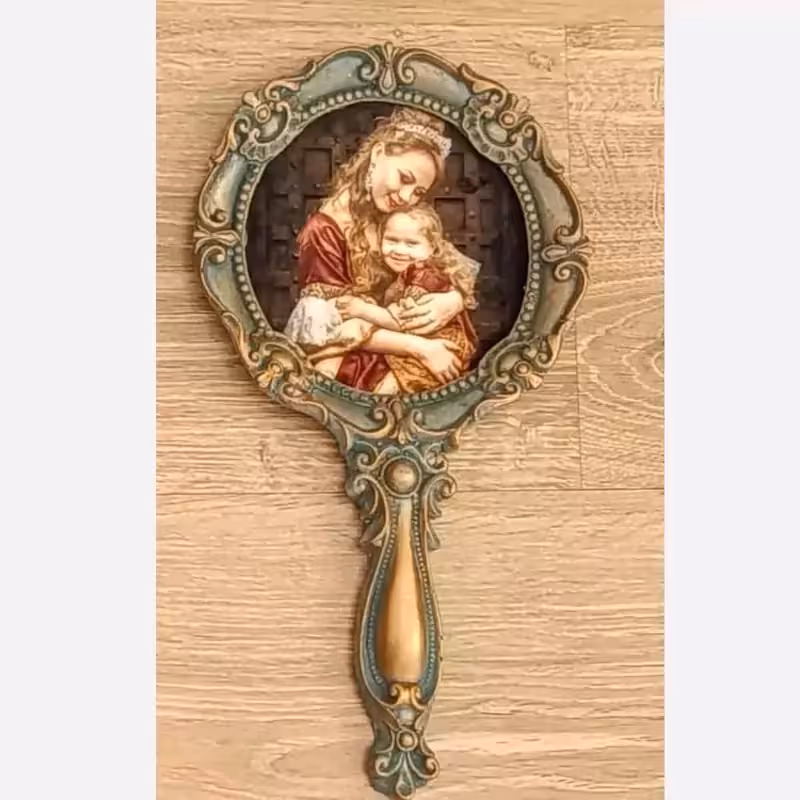 آینه دستی کلاسیک دیوارکوب