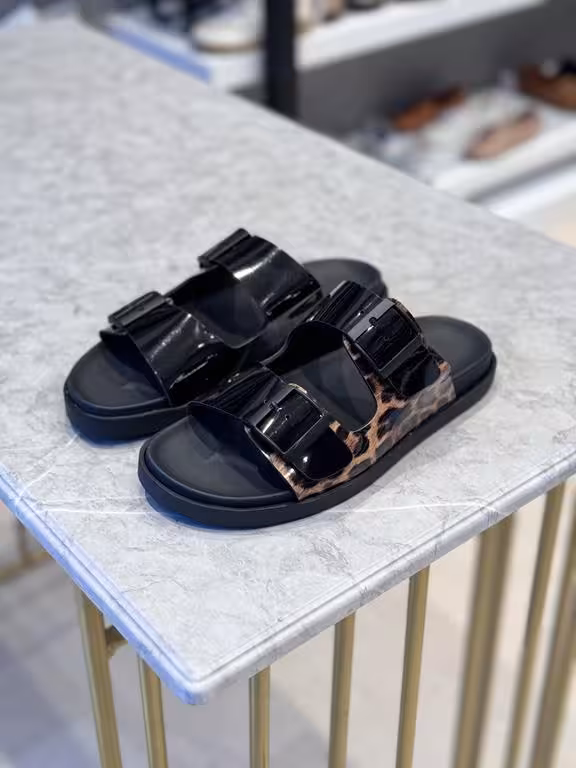 صندل زنانه طبی کد ss183 رنگ پلنگی سایز 39