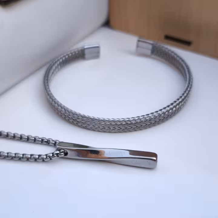 ست بنگل و گردنبند پسرانه نقره ای فری سایز استیل