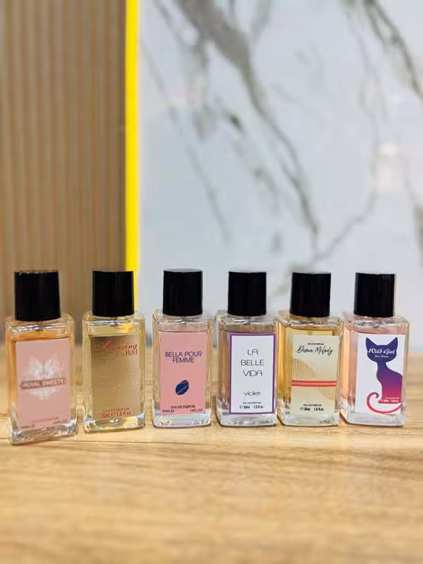 عطر جیبی وی وی لاو