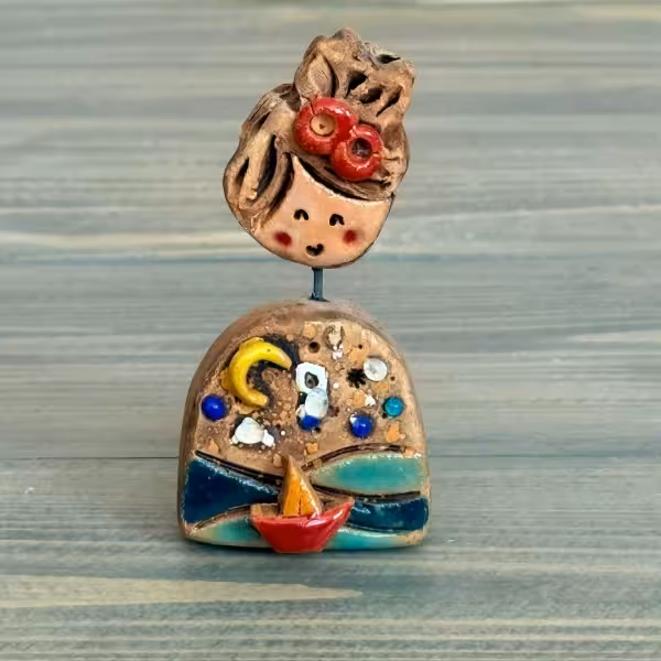 مجسمه سفالی کودک طرح دوازده