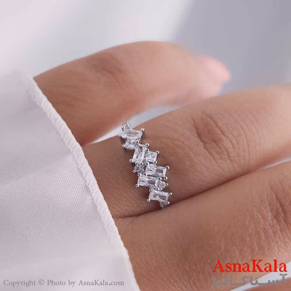 انگشتر زنانه استیل مدل نگین سفید نقره ای کد ANG19521W