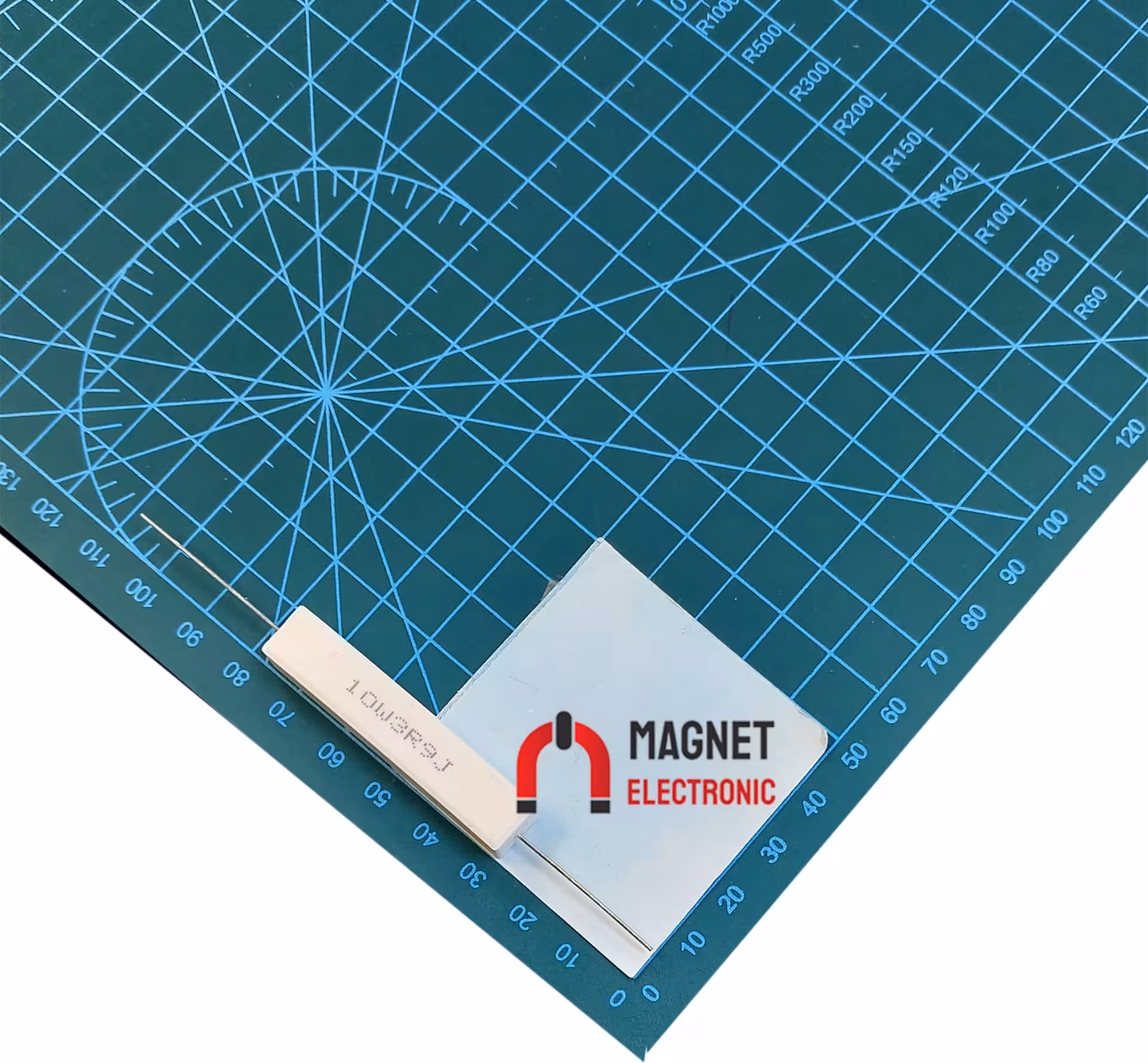 مقاومت آجری 3.9R 10W