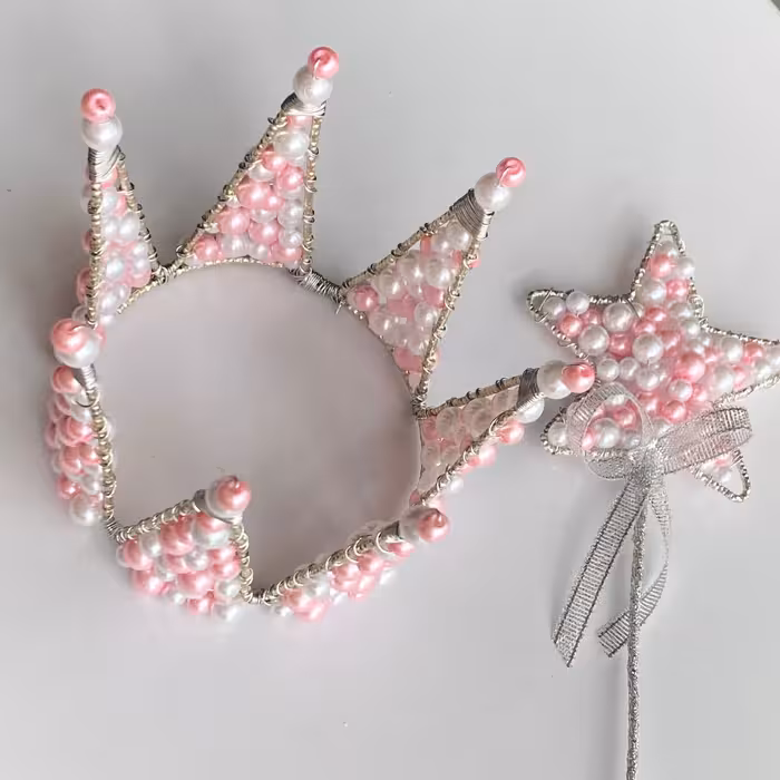 ست تاج گوجه ای 7 شاخه با چوبدستی جادویی