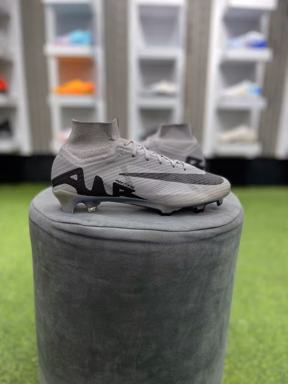 کفش فوتبال نایک ایرزوم ویپور 15مرکوریال سوپرفلای9 خاکستری  nike airzoom vapor15 superfly9