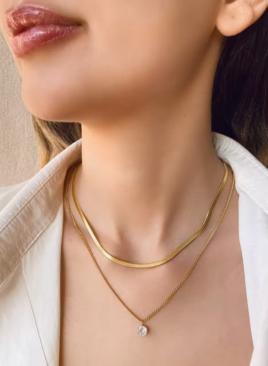 گردنبند دو ردیفه با زنجیر ماری و نگین