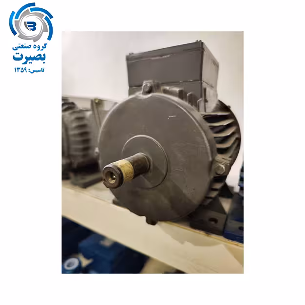 الکتروموتور WEG سه فاز 0.8 اسب ،1500 دور