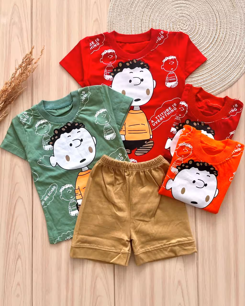 لباس بچه گانه تیشرت شلوارک پسرک