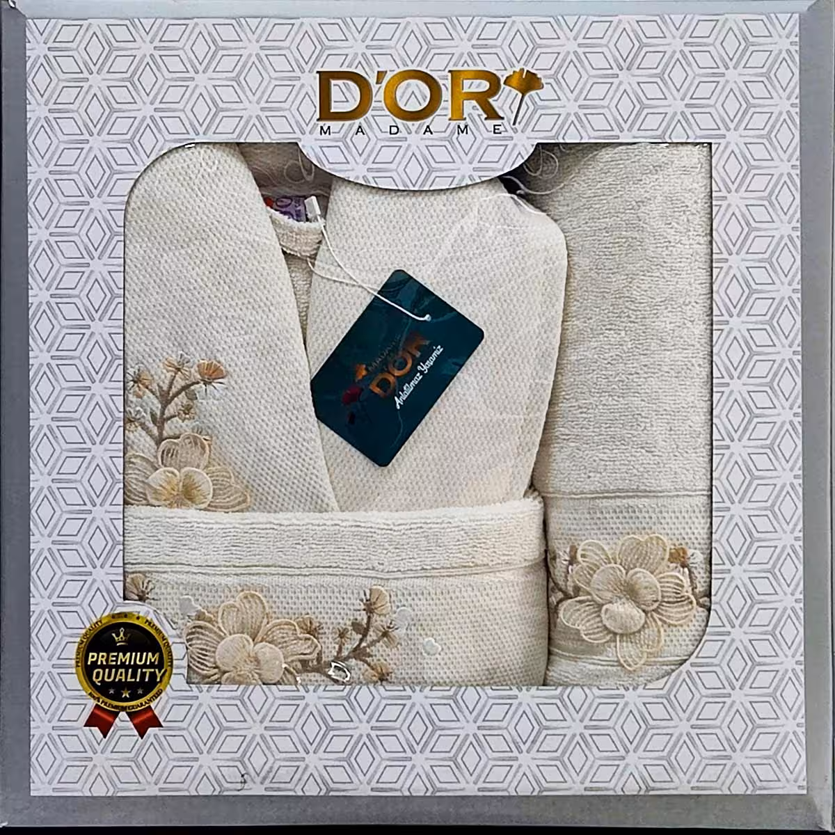 حوله نیم سرویس MoM DOR گلدوزی کرم