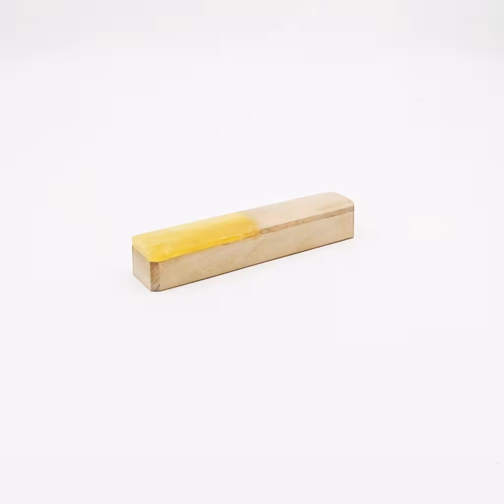 قط زن دو تیکه زردپی - گردو