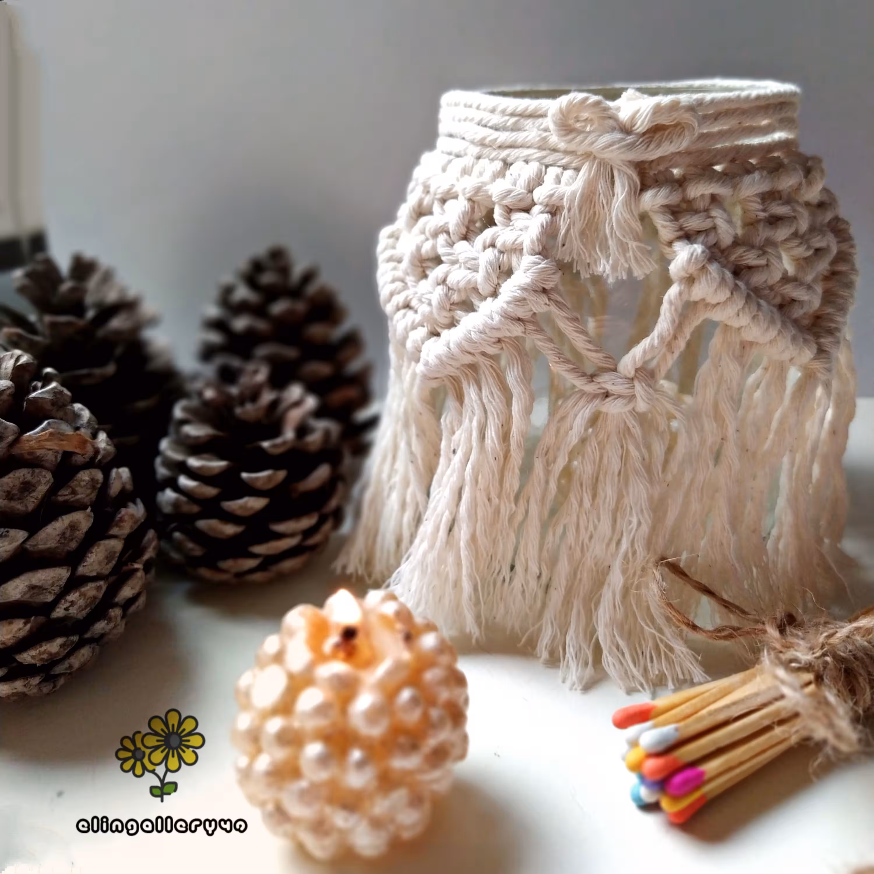 جاشمعی و گلدون مکرومه