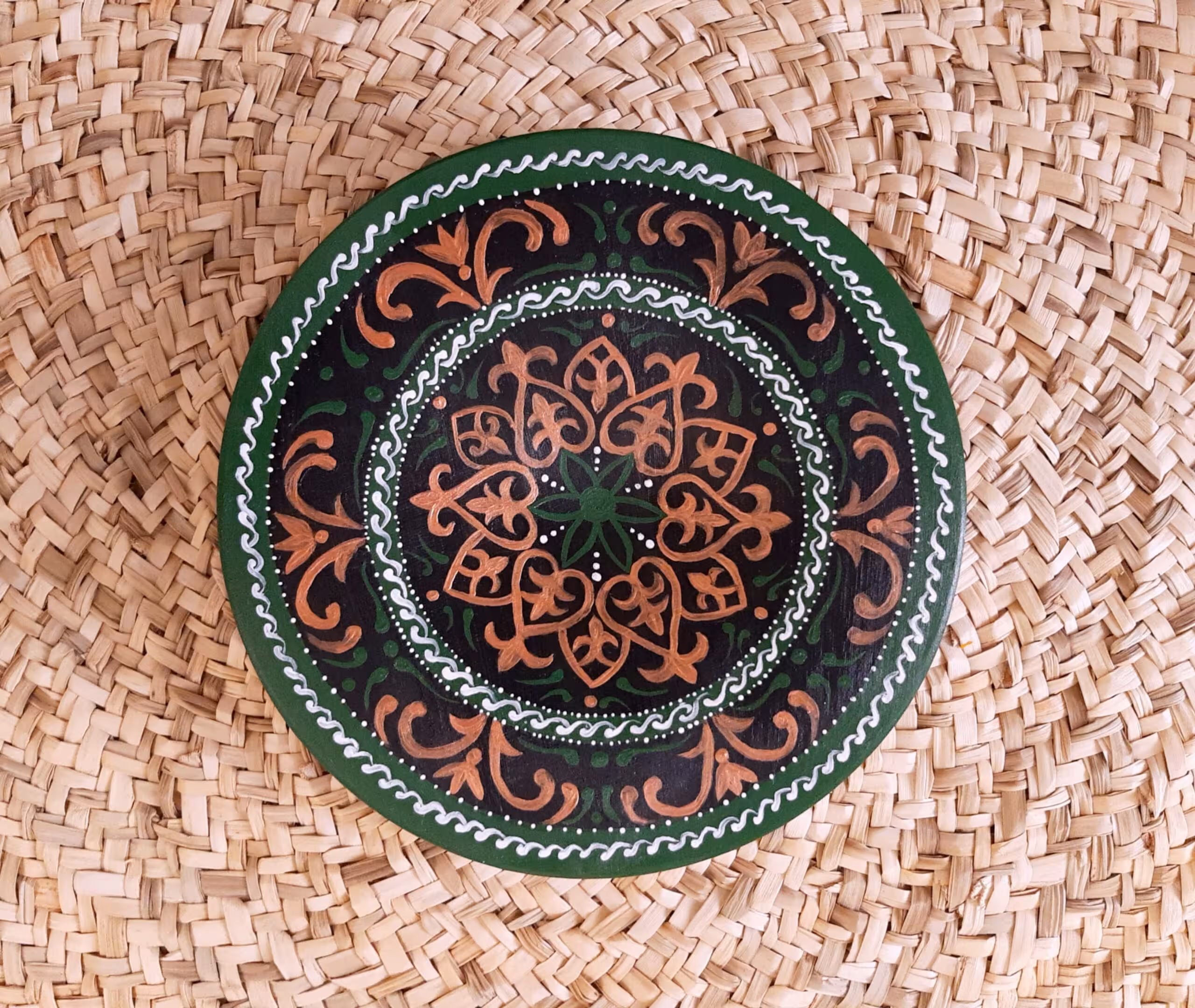 بشقاب دیوارکوب سفالی طرح سنتی کد 102578