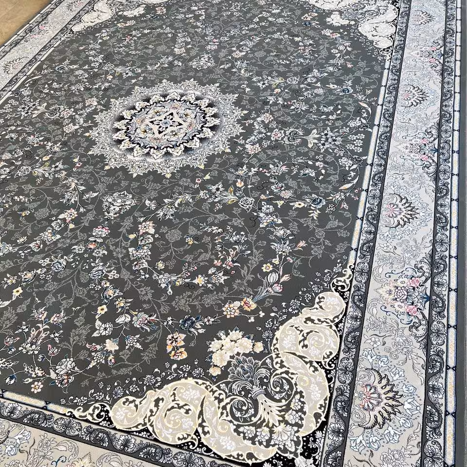 فرش 700 شانه اصل، 12 متری طرح مهتاب، رنگ دودی، تراکم 2550