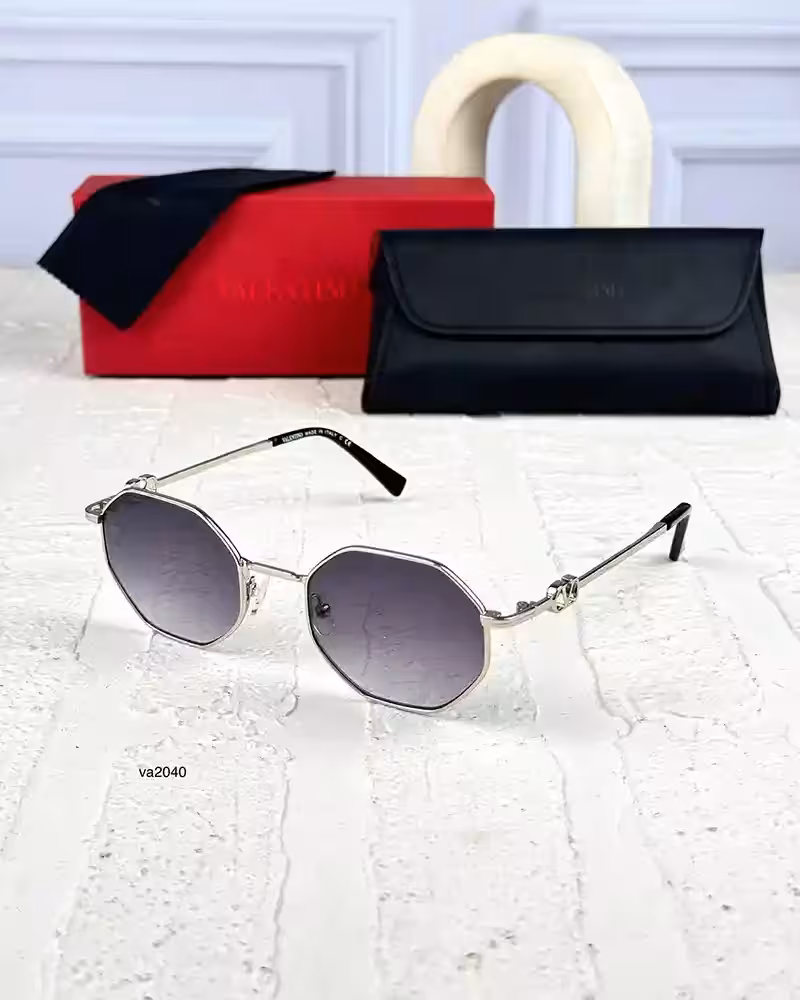 عينك آفتابي زنانه والنتينو مدل VALENTINO VA2040