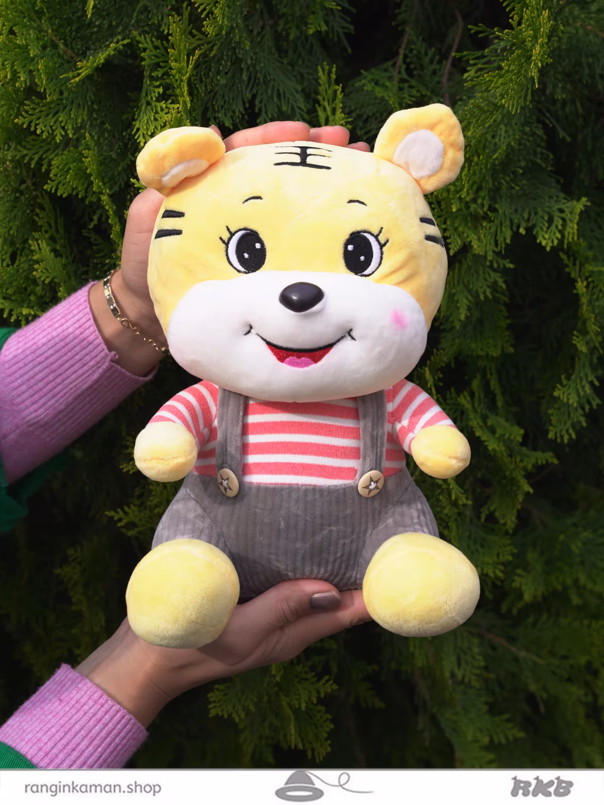 عروسک تایگر سارافونی متوسط medium dressed tiger doll