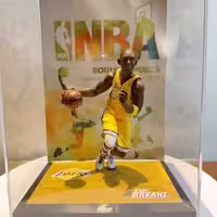 اکشن فیگور بسکتبالیست kobe Bryant اورجینال باکس طلقی
