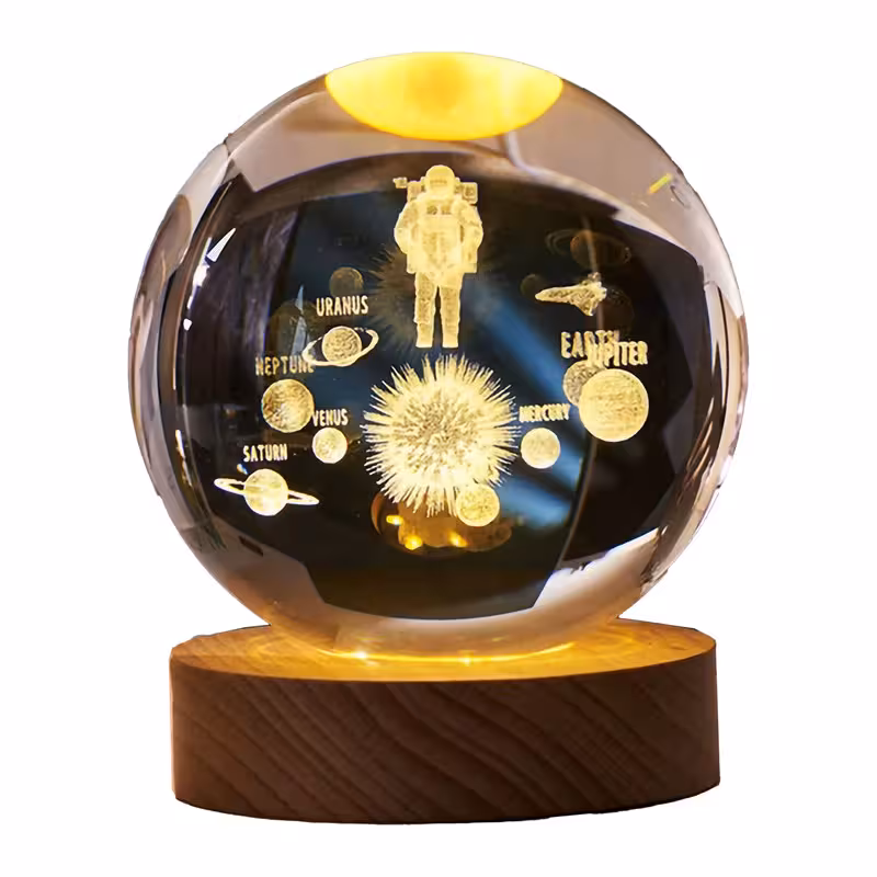 چراغ خواب مدل گوی شیشه ای 3D طرح فضانورد