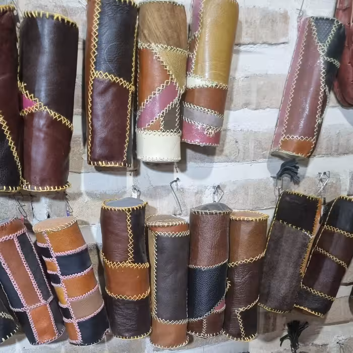 جا مدادی چرم طبیعی در رنگ بندی های مختلف  تهیه شده از چرم گاو با استر  برای راحتی در استفاده باقیمت ویژه و استثنائی