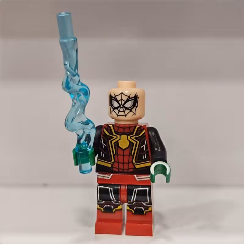 لگو مینی فیگور تکی شخصیت مرد عنکبوتی تار آبی وارداتی بدون جعبه باز شده ارتفاع 4 سانت