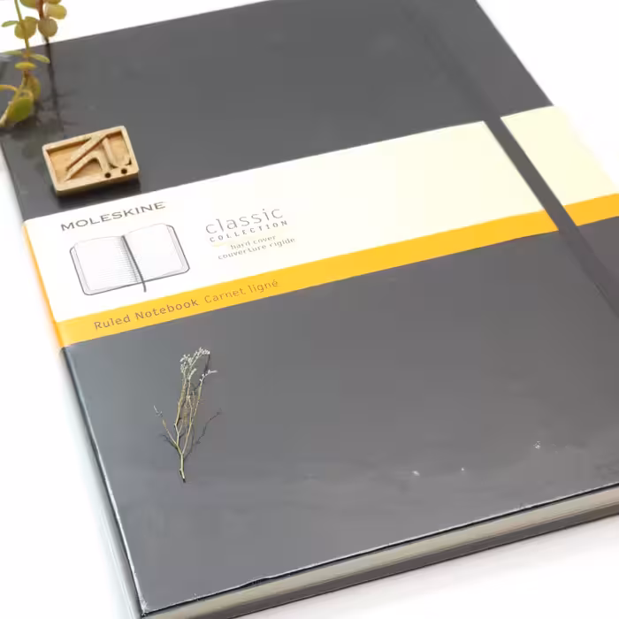 دفتر مولسکین جلد سخت کلاسیک MOLESKINE Hardcover Classic collection ruled notebook A4