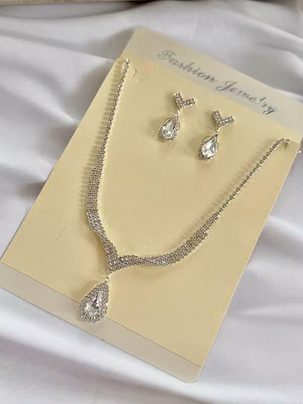 نیمست زنانه مجلسی جواهری رنگ نقره ای