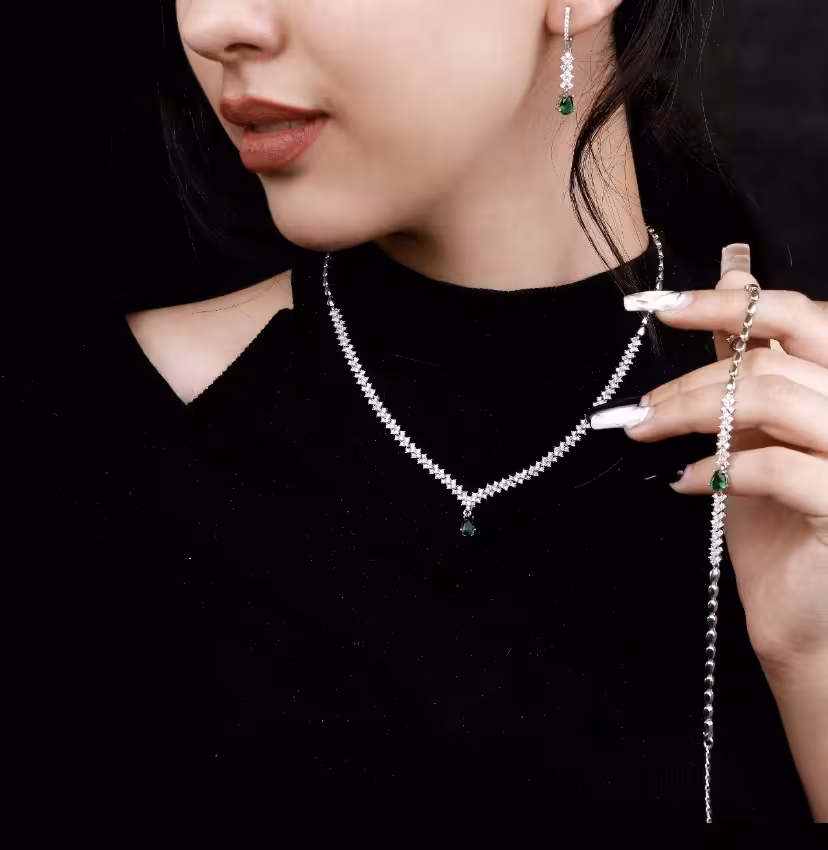 سرویس نقره زمرد جواهری زنانه کد 60425