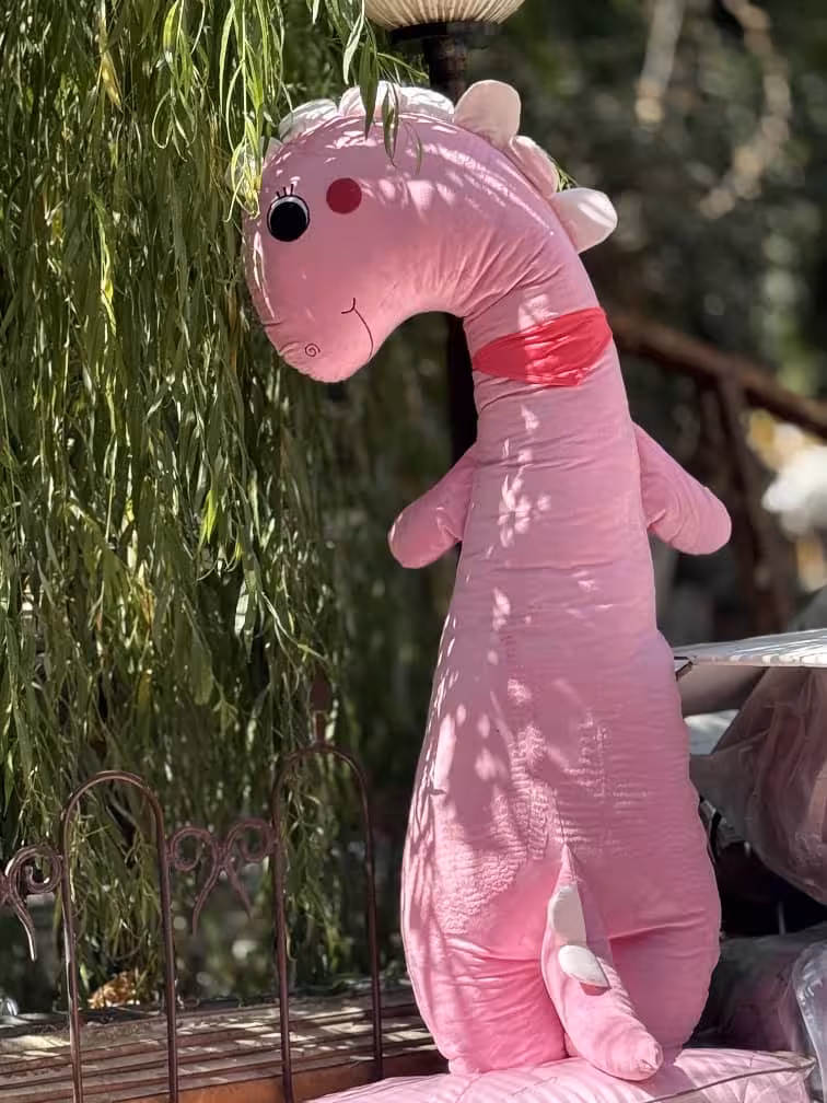 عروسک بالش بغلی پاندا دایناسور صورتی