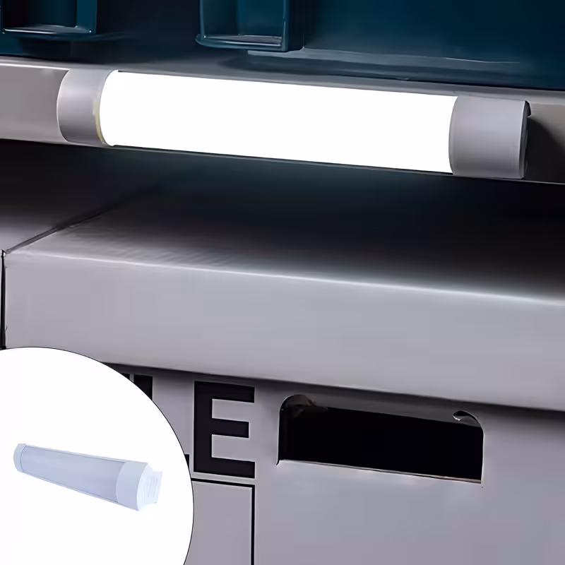 مهتابی ال ای دی 30 وات شاهچراغ مدل ZTL