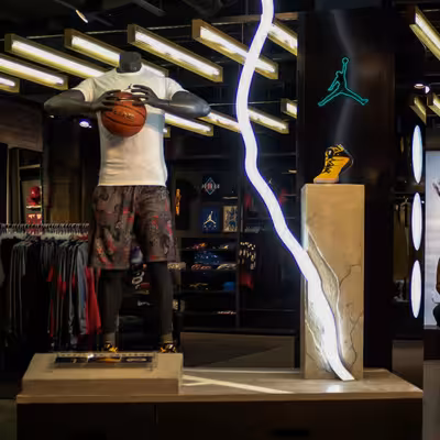 چراغ دیواری نئون دیزاین طرح Jordan-BL_TBL