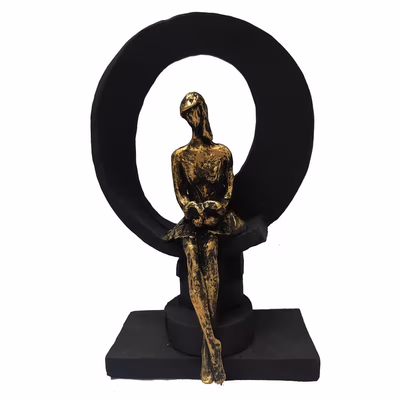 مجسمه دختر کتابخوان کد 04