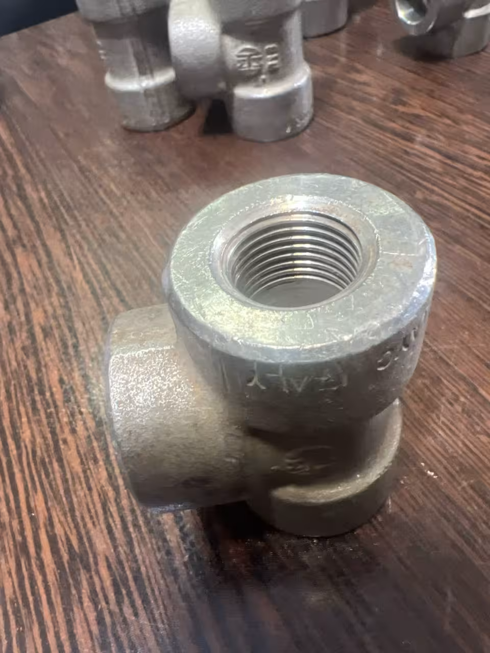 سه راه مساوی  دنده  سایز 1/2" اینج کلاس 3000 از جنس SA182F304/304L