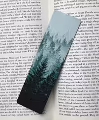 نشانگر کتاب سه‌بعدی (3d bookmarks) طرح جنگل کاج