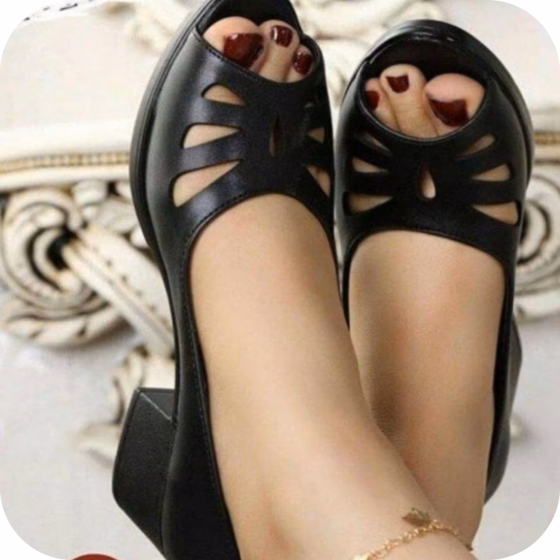 حراج کفش تابستونی مدل اشکی بسیار خوش پا