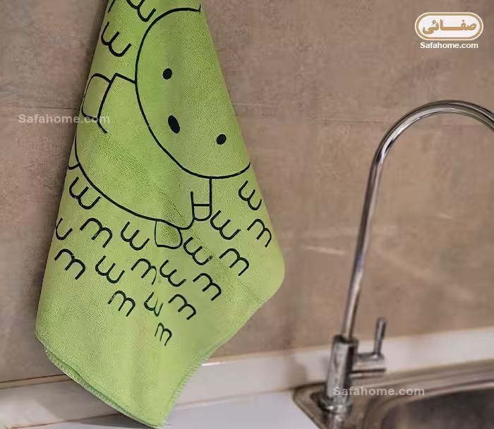 حوله آشپزخانه سبز طرح خرگوش