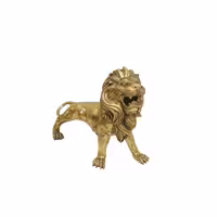 مجسمه شیر برنزی